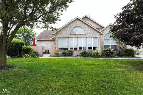 11503 Winding Wood Dr, Indianapolis, IN 46235