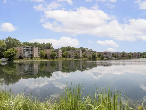 6730 Spirit Lake Dr #202, Indianapolis, IN 46220