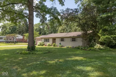 1112 S Oden Dr, Greenfield, IN 46140