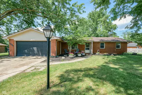 1342 S Durbin Dr, Anderson, IN 46012