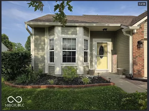 1165 Matthews Ct, Franklin, IN 46131
