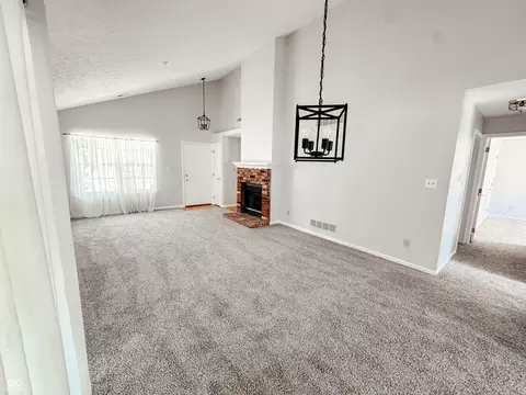 Living - 9672 River Oak Ln E, Fishers, IN 46038 photo 2 of 4