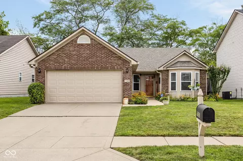 7153 Dublin Ln, Indianapolis, IN 46239