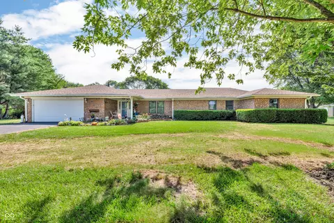 2571 Stonybrook Ln, Franklin, IN 46131