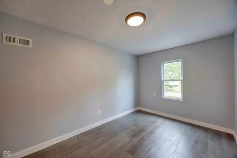 Bedroom - 1120 W Oak St, Mitchell, IN 47446 photo 7 of 7