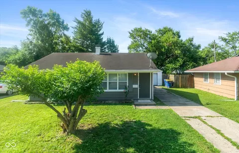 8047 E 48th St, Indianapolis, IN 46226 photo 2