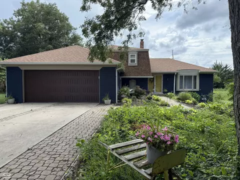 1004 Linden Cir, Noblesville, IN 46062