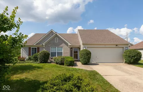 482 Sycamore St, Brownsburg, IN 46112