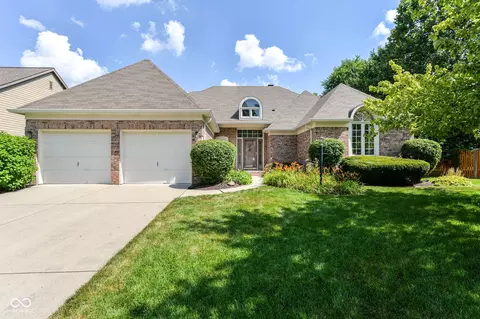 5196 Clear Lake Ct, Carmel, IN 46033