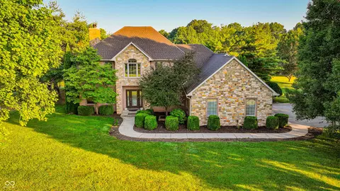 3202 Lake Terrace Dr, Martinsville, IN 46151