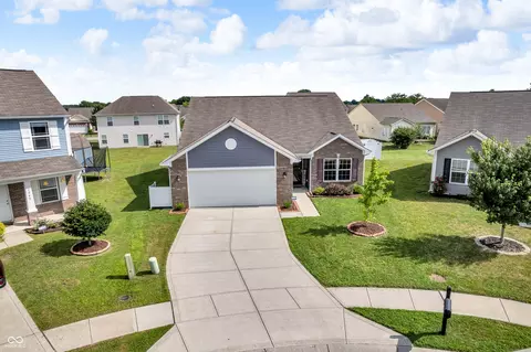 6249 Emerald Lake Ct, Indianapolis, IN 46221