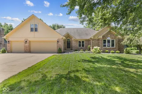 594 Windward Ln, Plainfield, IN 46168