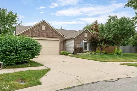 14098 Mimosa Ct, Fishers, IN 46038