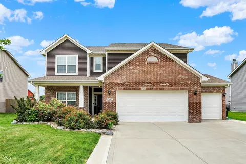 1067 W Limestone Way, Fortville, IN 46040