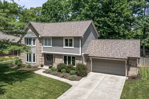 1718 Timber Heights Dr, Indianapolis, IN 46280