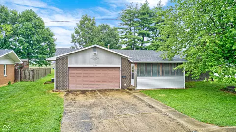 1890 Sunrise St, Martinsville, IN 46151