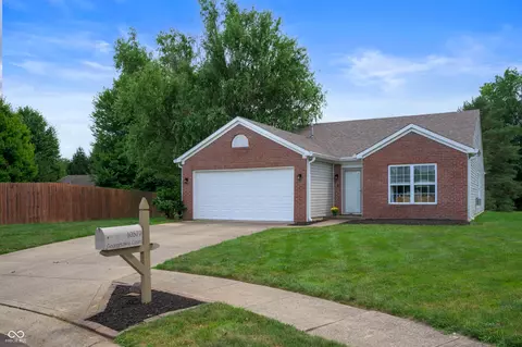 10577 Georgetown Ct, Indianapolis, IN 46234