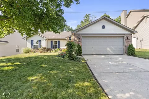 7009 Thousand Oaks Ln, Indianapolis, IN 46214