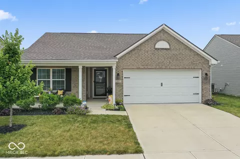 1437 Bigleaf Dr, Sheridan, IN 46069