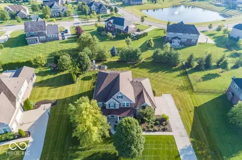 15540 Provincial Ln, Fishers, IN 46040