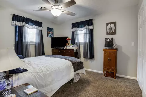 Bedroom - 1530 E 26th St, Muncie, IN 47302 photo 1 of 5