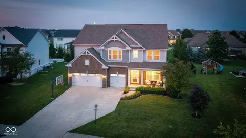 9901 Copper Saddle, Fishers, IN 46040