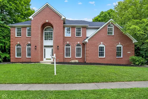 7131 Nile Ridge Ct, Indianapolis, IN 46236