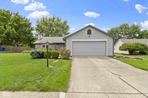 12570 Pewter Pl, Fishers, IN 46038