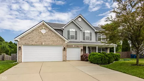10122 Sedgehill Dr, Indianapolis, IN 46239