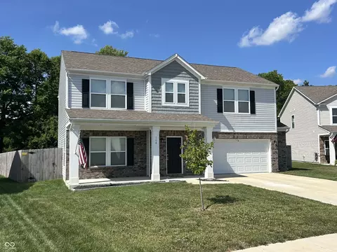 108 Herbert Ct, Trafalgar, IN 46181