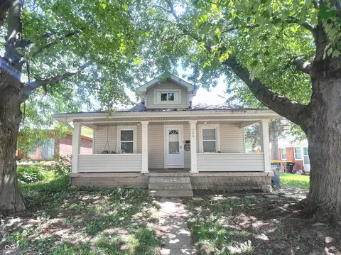 706 Chestnut St, Anderson, IN 46012