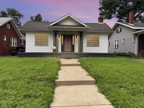 1028 Ravenswood Dr, Evansville, IN 47714