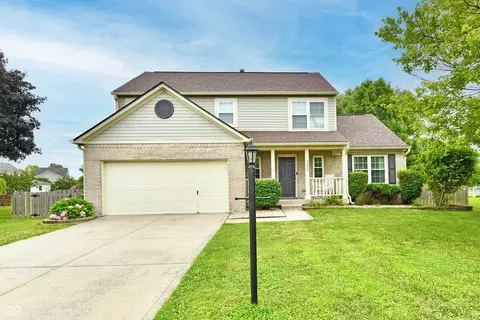 3675 Homestead Cir E, Plainfield, IN 46168