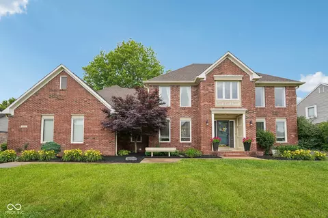 10026 Northwind Dr, Indianapolis, IN 46256