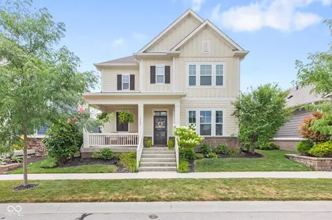1588 Rossmay Dr, Westfield, IN 46074
