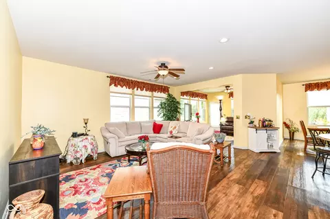 Living - 5119 Silverbell Dr, Plainfield, IN 46168 photo 1 of 5