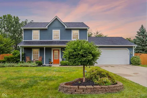 17101 Rushmore Dr, Westfield, IN 46074