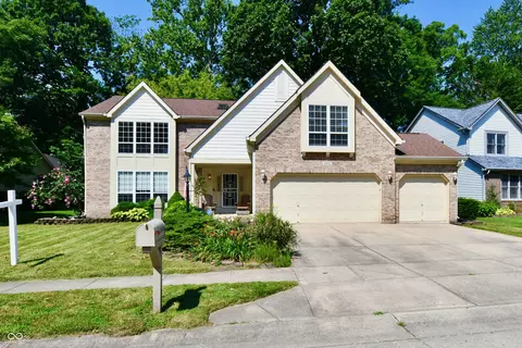 5860 Manning Rd, Indianapolis, IN 46228