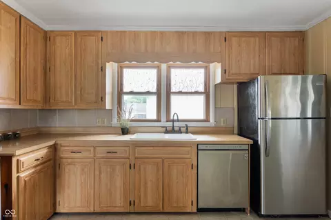 Kitchen - 508 Willow Grove Rd, Centerville, IN 47330 photo 3 of 4