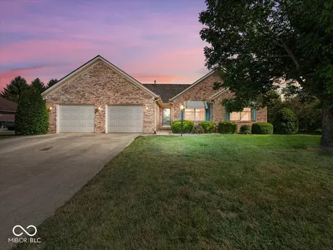 294 Keller Dr, Greenfield, IN 46140