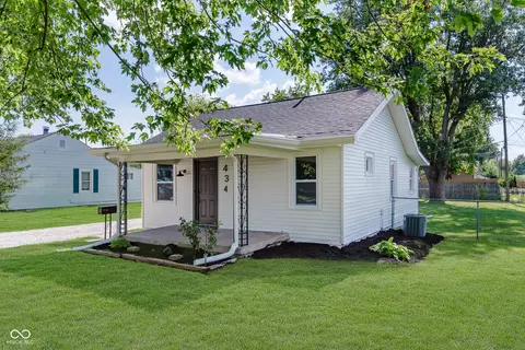 434 N 18th Ave, Beech Grove, IN 46107