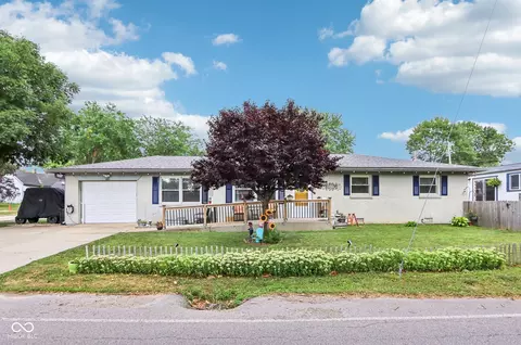 121 Apple St, Greenfield, IN 46140