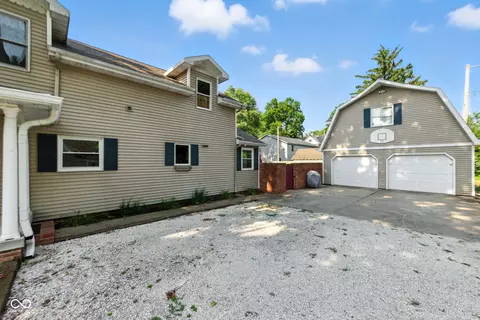 Exterior - 416 6th St, Covington, IN 47932 photo 4 of 9