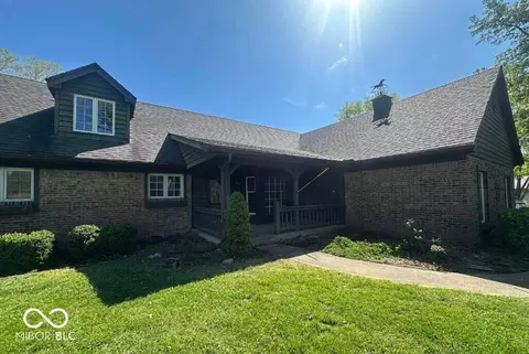 98 E Smithville Rd, Bloomington, IN 47401 photo 2
