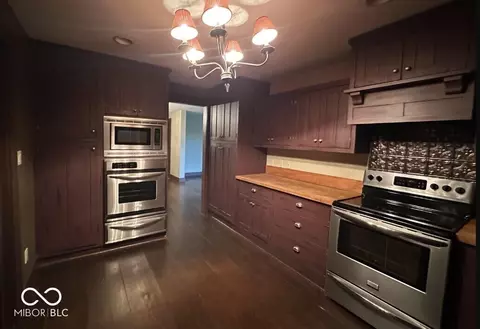 98 E Smithville Rd, Bloomington, IN 47401 photo 8