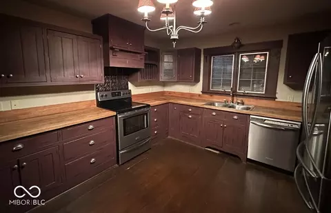 98 E Smithville Rd, Bloomington, IN 47401 photo 7