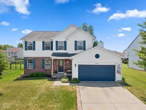 513 Alton Dr, Greenwood, IN 46143