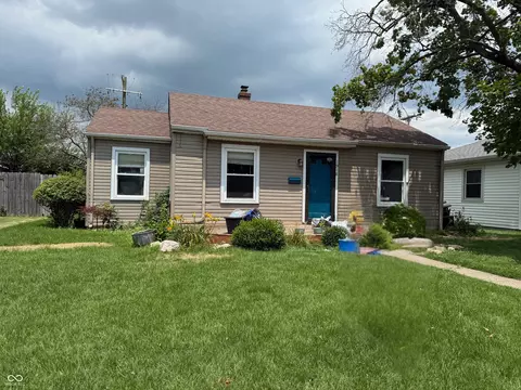 1918 14th St, Columbus, IN 47201