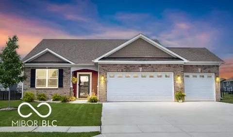 658 Donegal Dr, Pendleton, IN 46064 photo 1