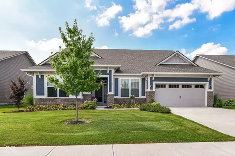 5173 Covington Ave, Mccordsville, IN 46055